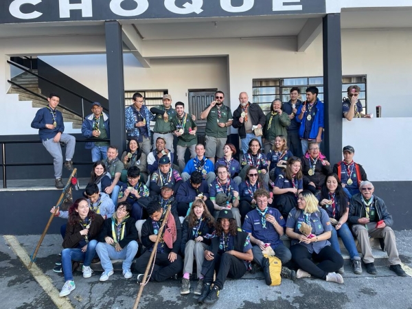 Escoteiros do Paraná apoiam Corrida da PMPR